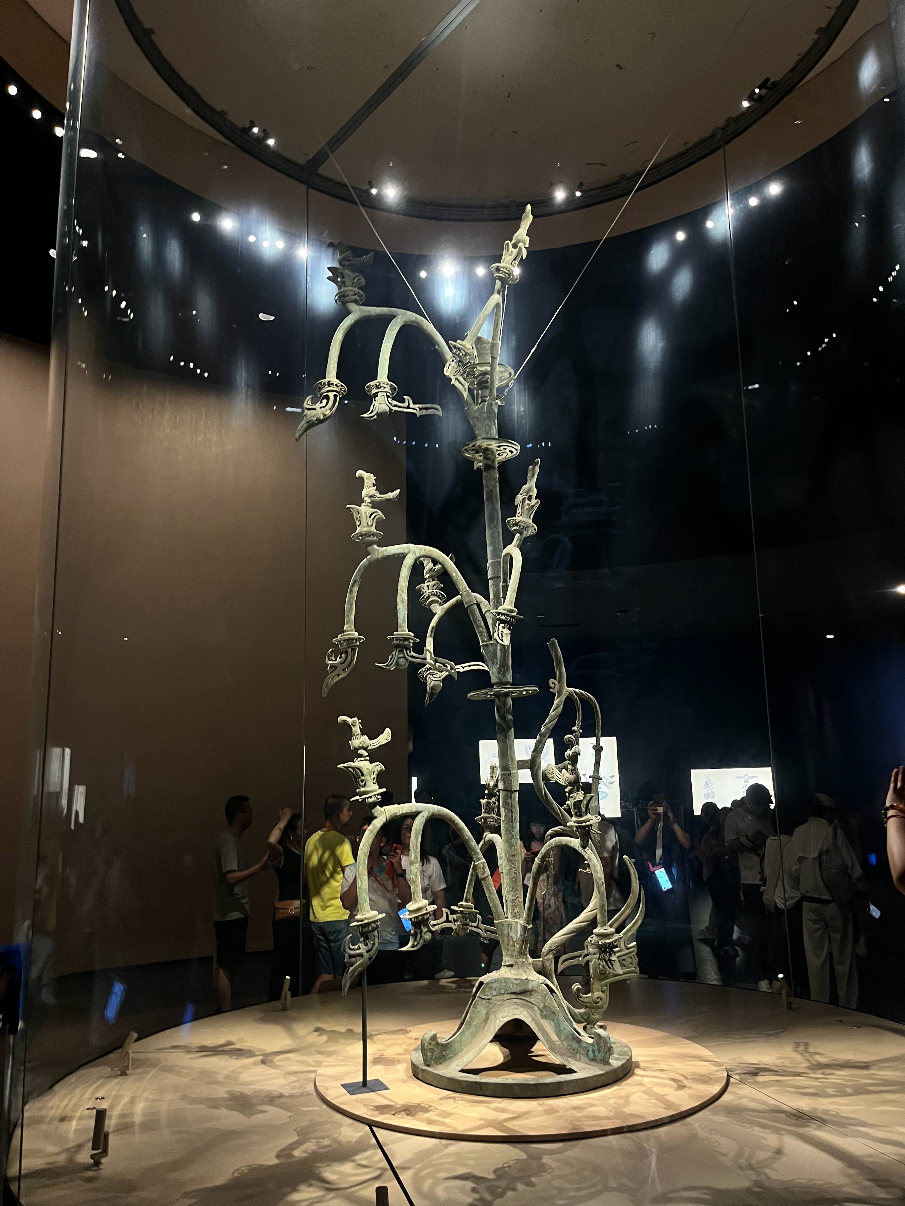 #旅行plog# 
暴走三星堆的一天
好喜欢那些青铜人  ​