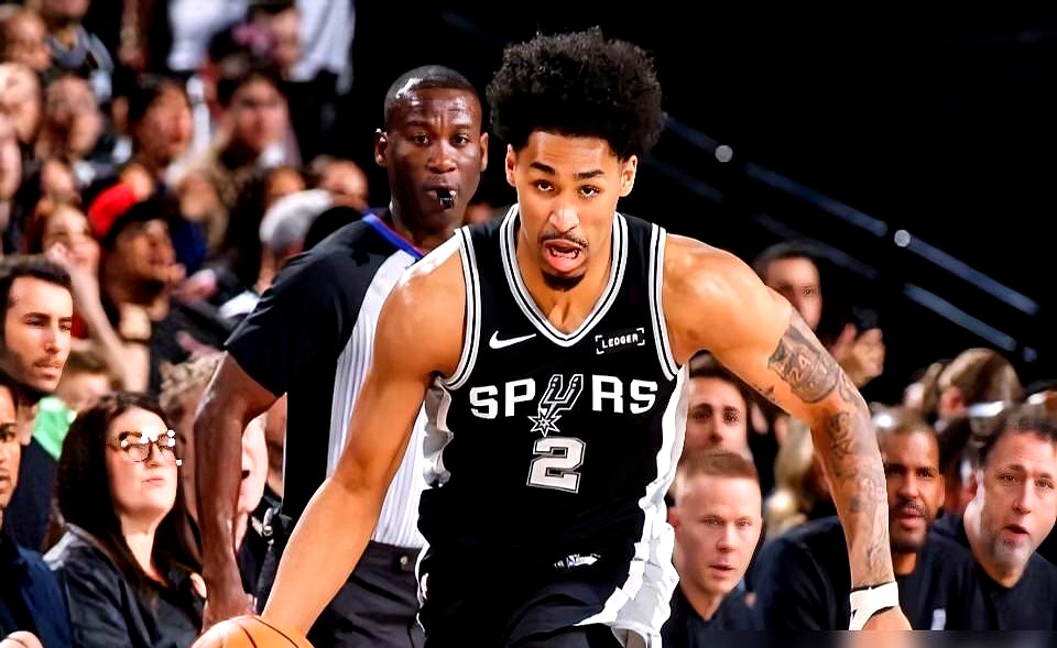 谁说没了王牌就得认输？    马刺队核心文班亚马因脑震荡缺阵，所有人都...