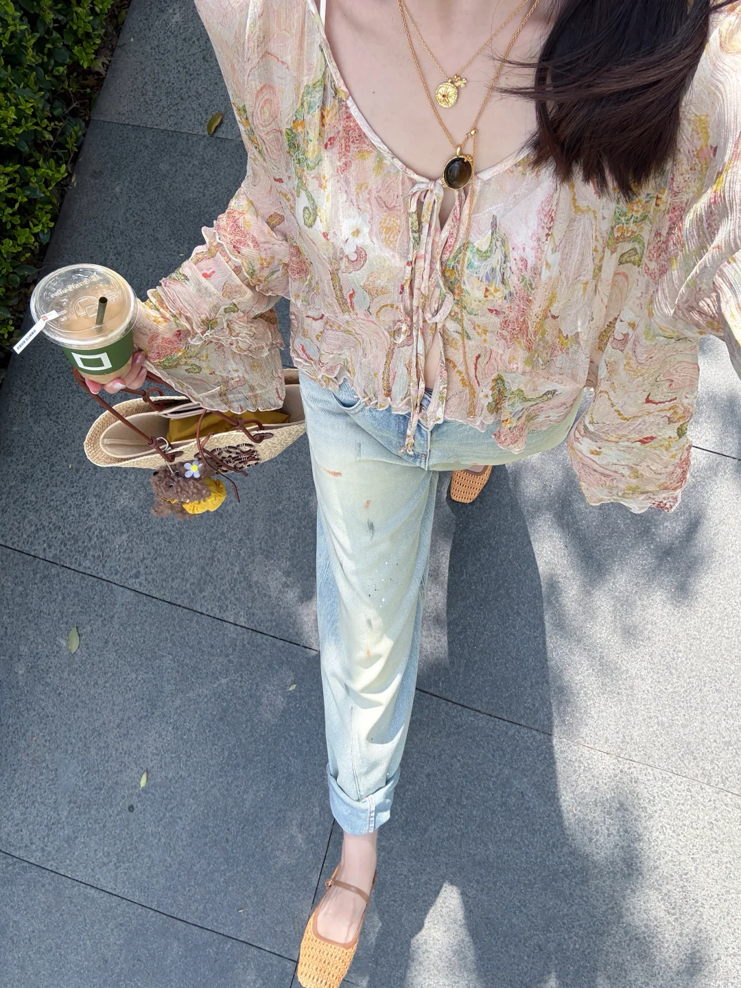 春天真的很难不漂亮🌷喜欢甜甜酷酷的时髦～