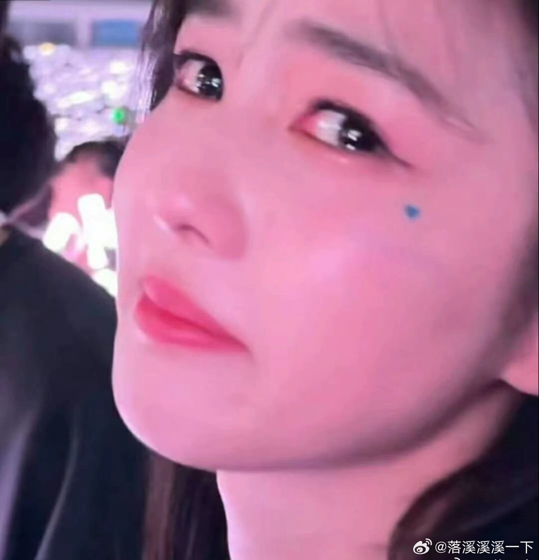 #白鹿[超话]#禁二转鹿鹿好美 ​