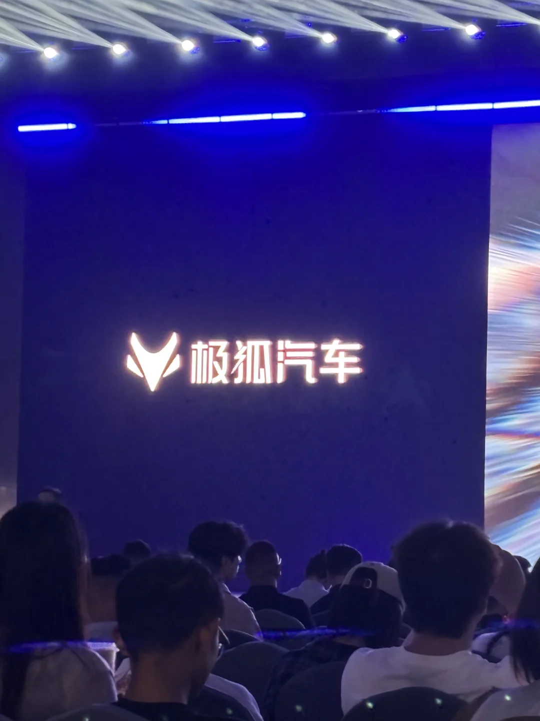 带妹来看田曦薇！