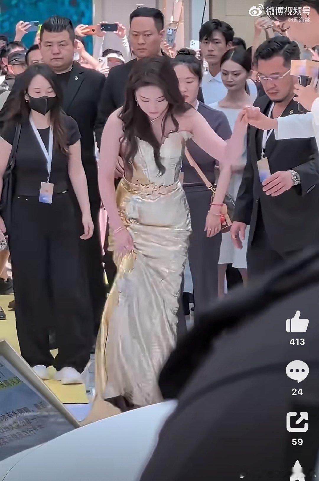 #梁源说连欢子微信都没加#刘亦菲好美 ​