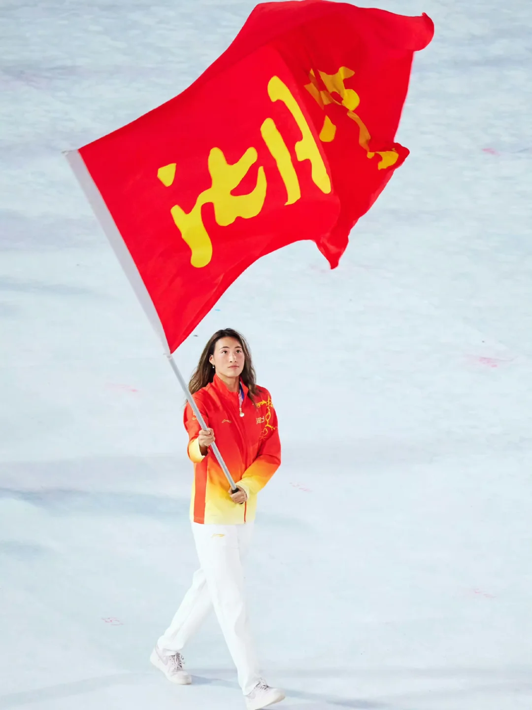 湖北体育局和中国网协先后向郑钦文发贺信