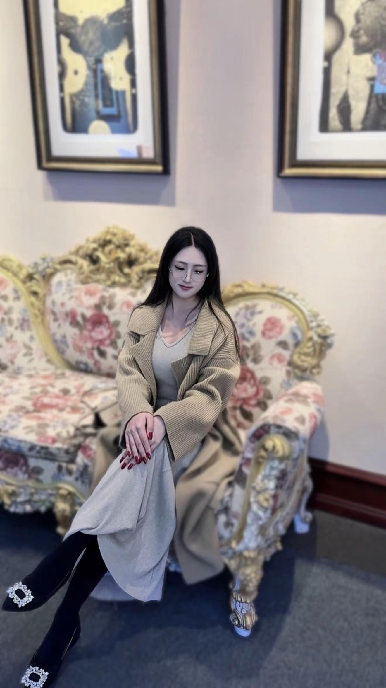 <p>厚黑美学 <!--{img:0}--><!--{img:1}--...