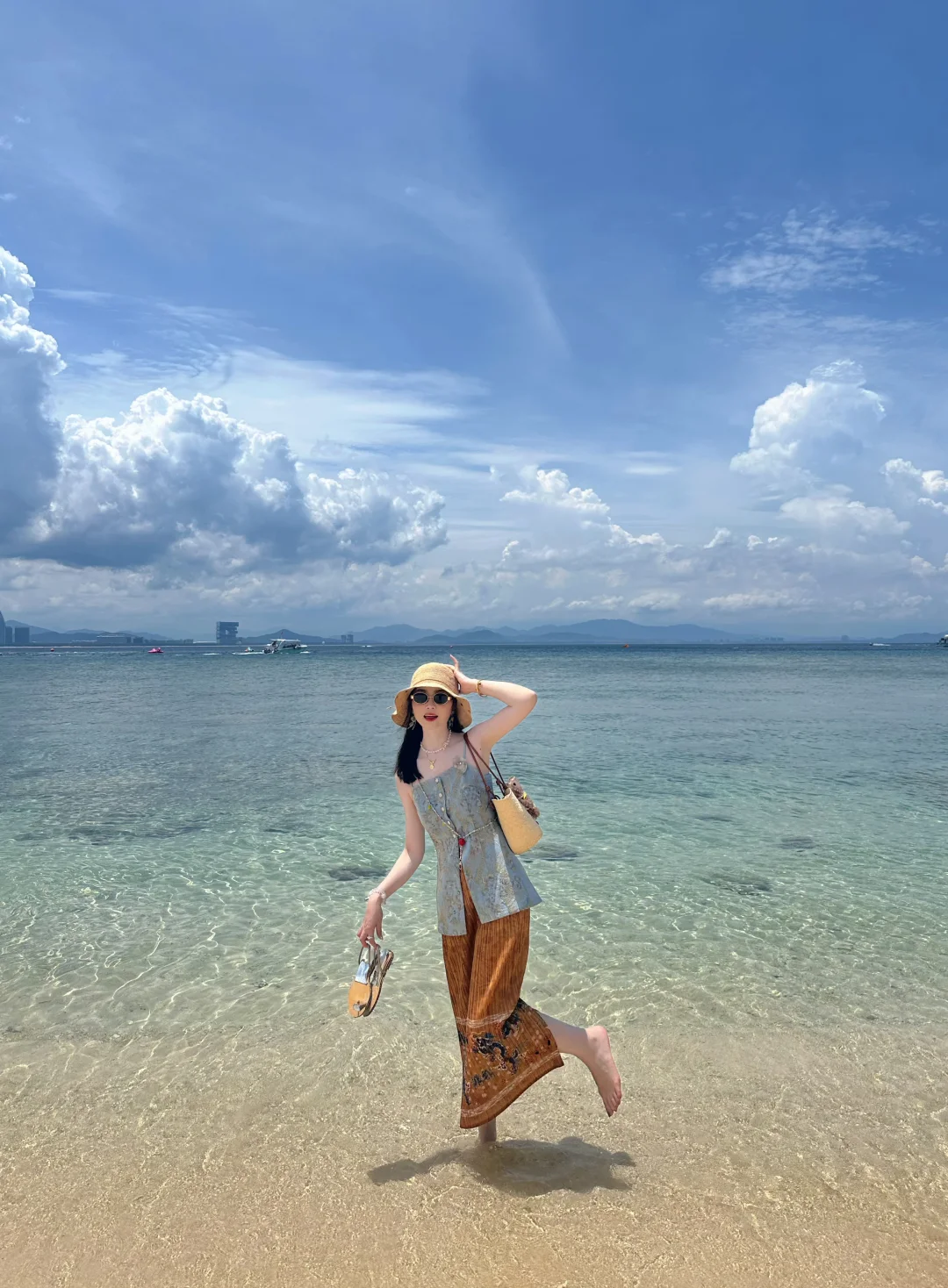 海岛碎片🩵🏖️爱你的人真的会把你拍的很美～
