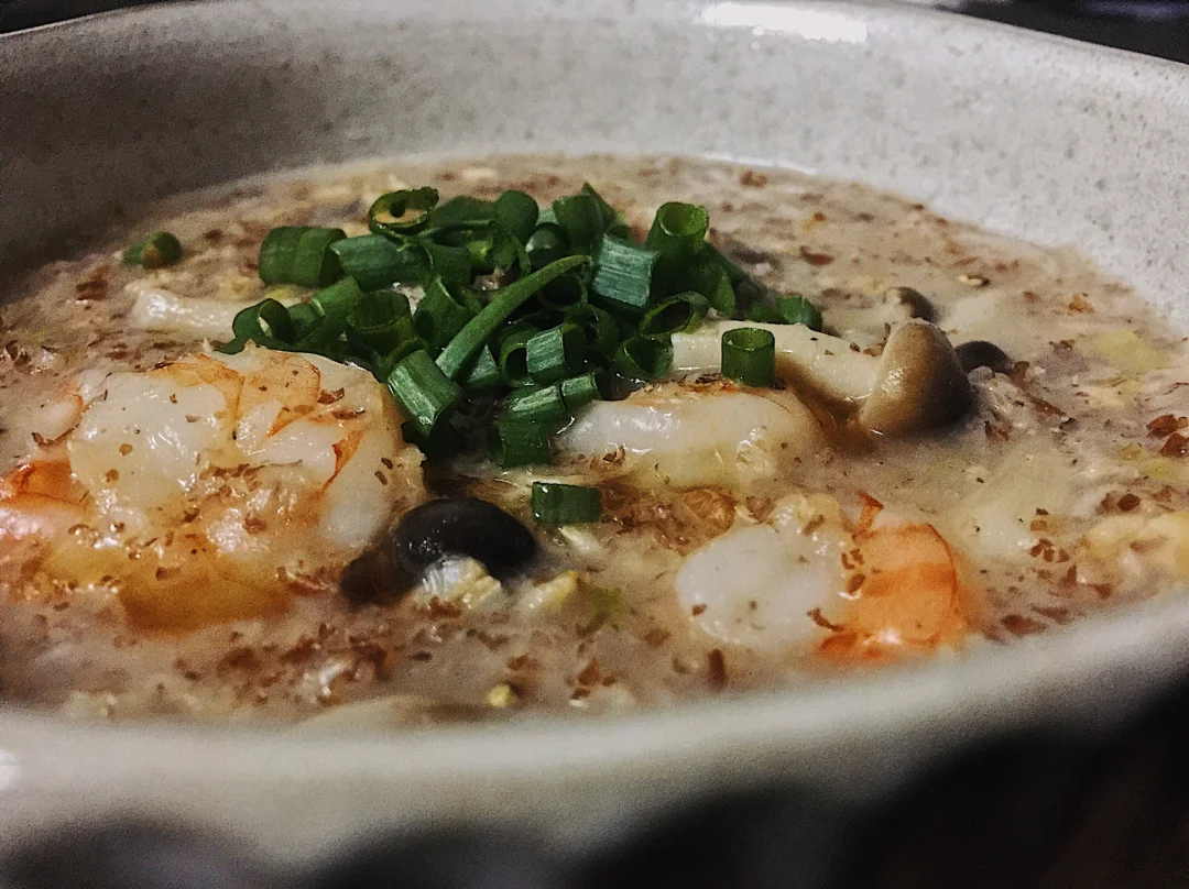 一起喝粥｜清淡晚餐【虾仁菌菇燕麦咸粥】🥢