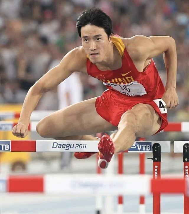 刘翔是上海普陀区人，除了刘翔，上海还有姚明、范志毅，这都是体育大类的知名运动员，天然具有国际影响力。

此外，上海还出了打乒乓球的樊振东、王励勤；跳水领域的吴敏霞、陈芋汐；游泳领域的庄泳、覃海洋；

除了运动员，其他行业上海也是人才辈出，演员胡歌、唐嫣；导演兼作家韩寒、王家卫…