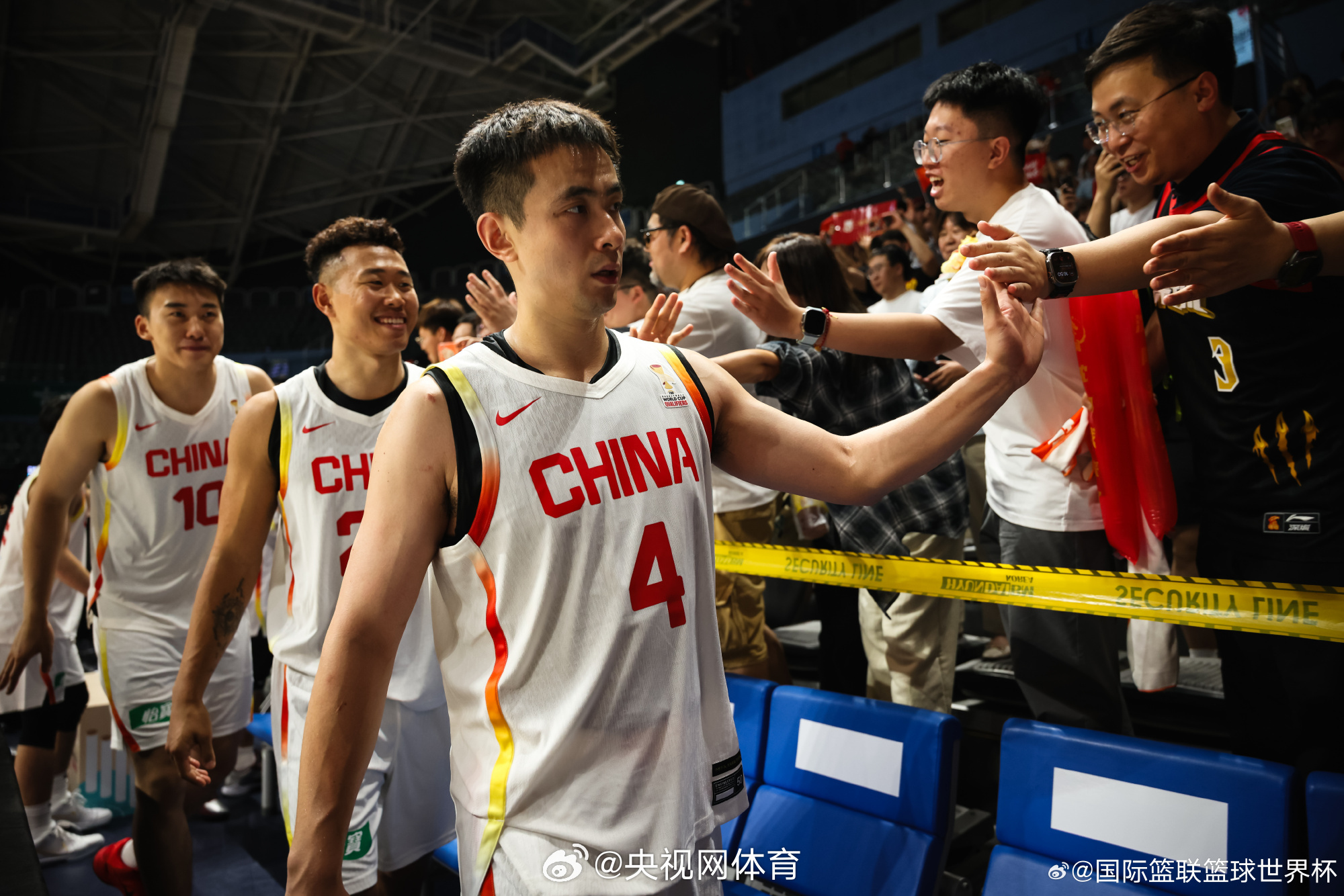 FIBA国际团结杯四国邀请赛，中国男篮90-82战胜喀麦隆，热身赛三战...