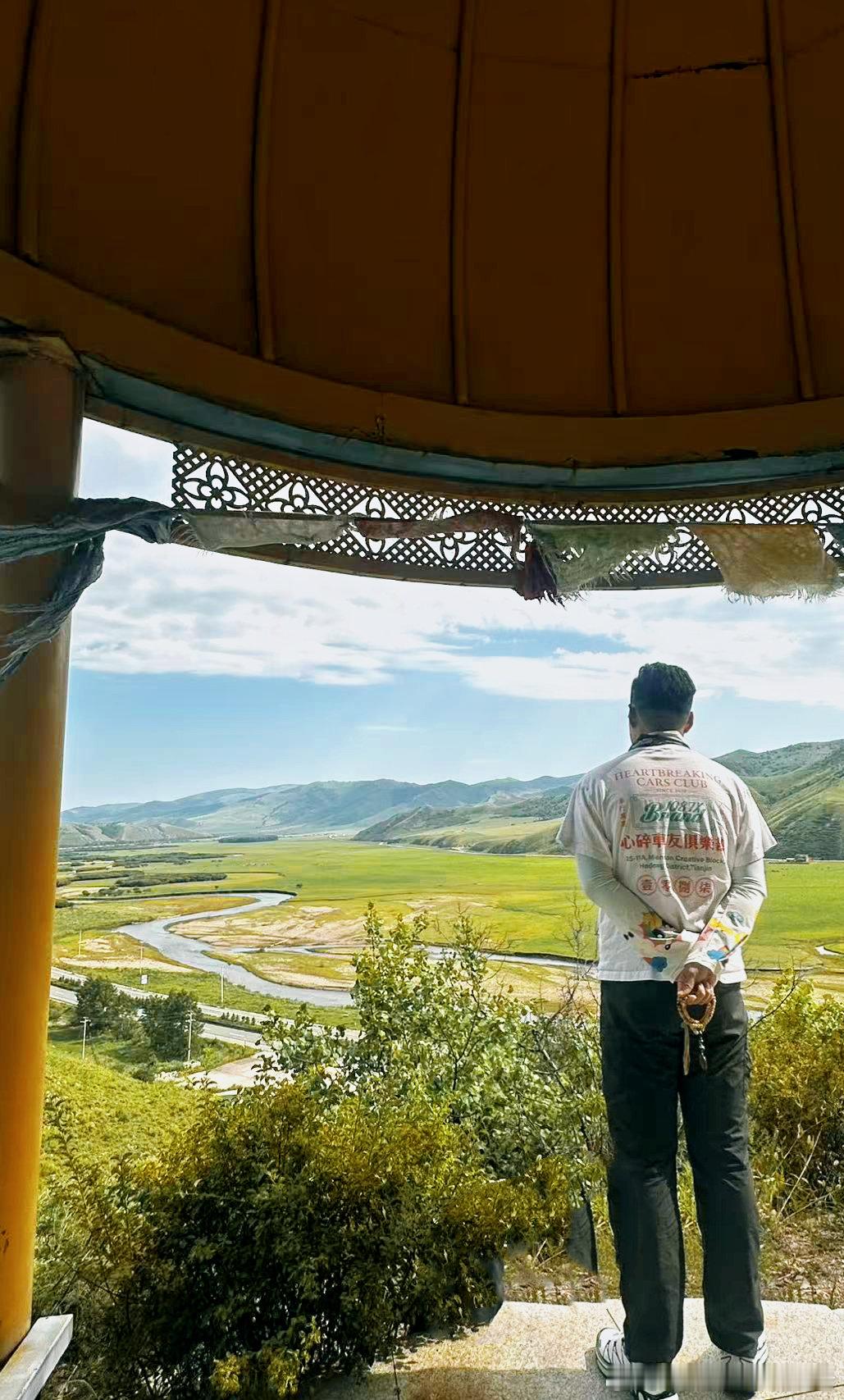 黑色坦克
乌兰浩特
扎西德勒🙏 ​