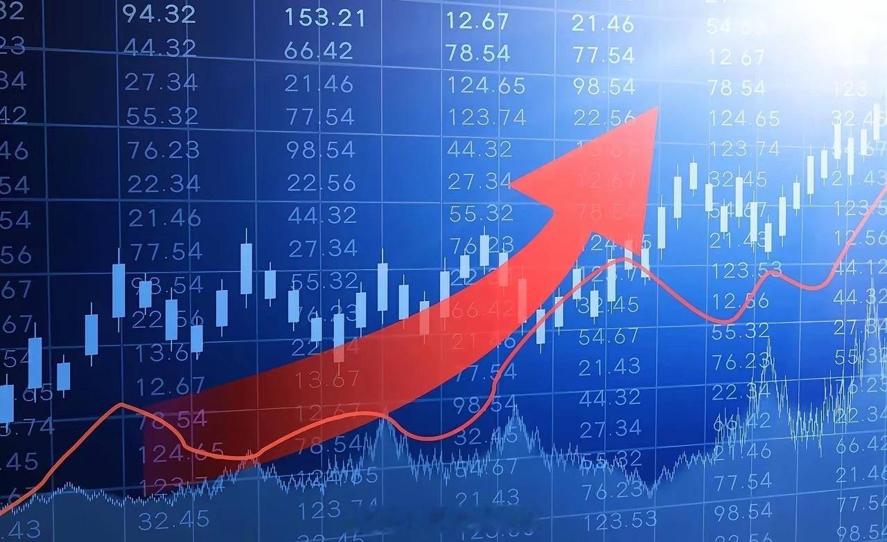 光通信领域，盯好这7个方向就够了
​​​一、光芯片
​​光芯片是光通信产业链最核心的环节，负责电光信号的转换，直接决定整个系统的性能上限。
​当前光芯片呈现一个典型特征：不是爆发式上涨，而是稳步推进。
​这背后反映的是产业节奏的变化——五六月份是预期驱动，现在进入业绩兑现期，市场需要 ​
