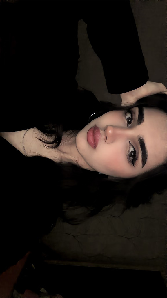 💋