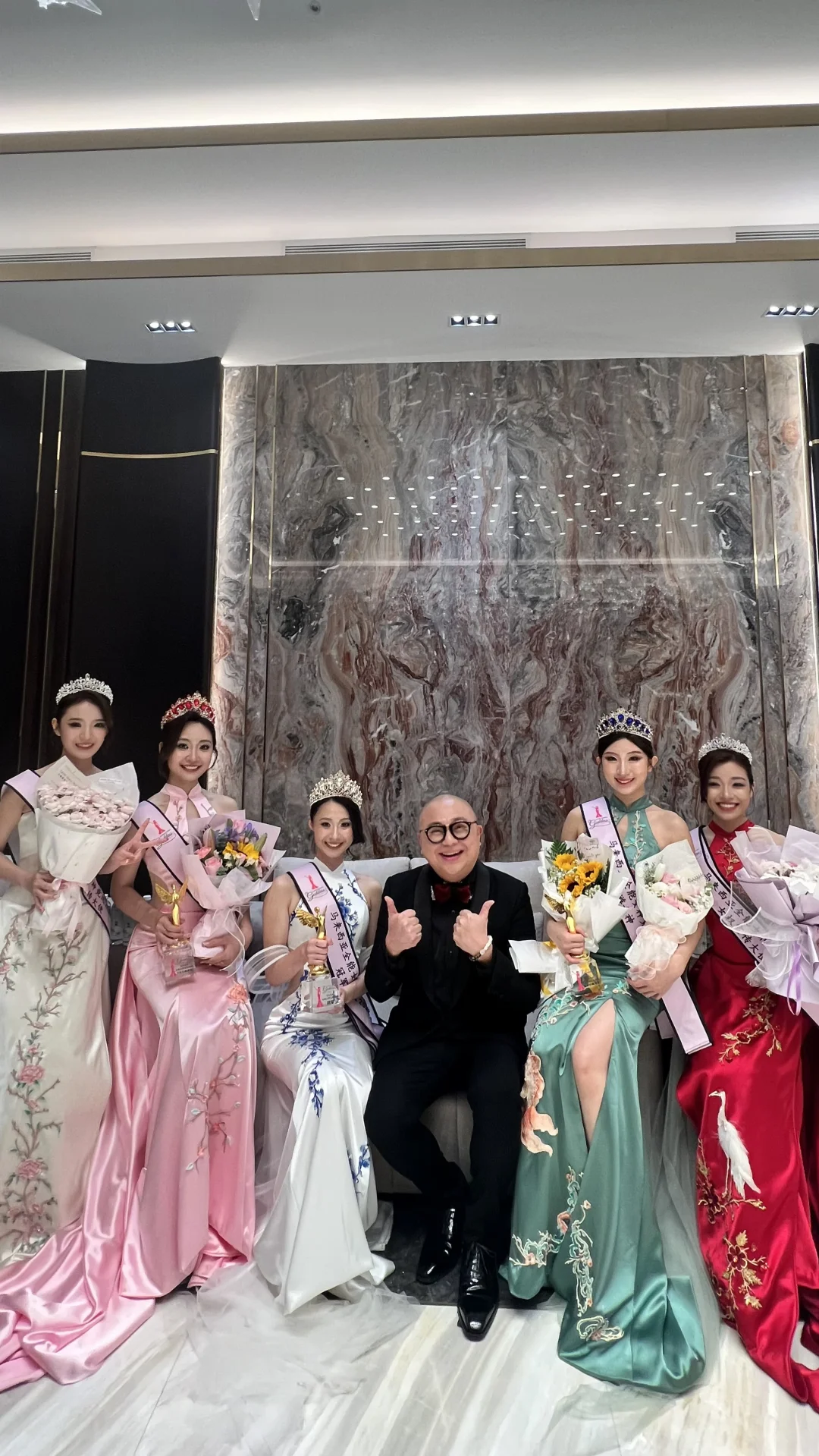 上年，做評判；今年，做司儀。
	
第七屆馬來西亞全能女神競選2026，圓滿結束，
