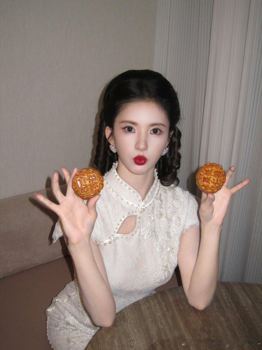 #刘些宁[超话]# 美美哒！ ​
