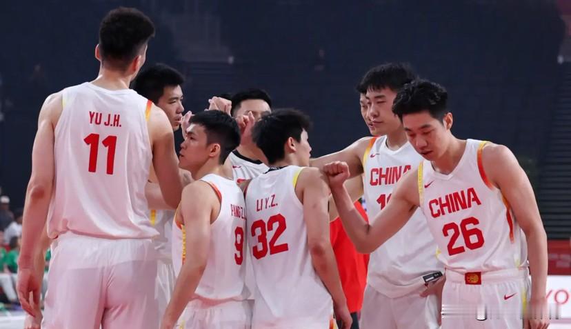中国77-97日本，亚运会男篮，决赛名额全部产生

1、韩国男篮🇰🇷
韩国男篮77-51伊朗男篮

2、日本男篮
中国男篮77-97日本男篮

不得不承认2个事实

1、本场比赛，亚洲冠军伊朗队26分惨败韩国男篮，三分球23投竟然只中2，韩国男篮阵容非常完整，为了免除兵役也真是拼了，小组赛三连胜晋级