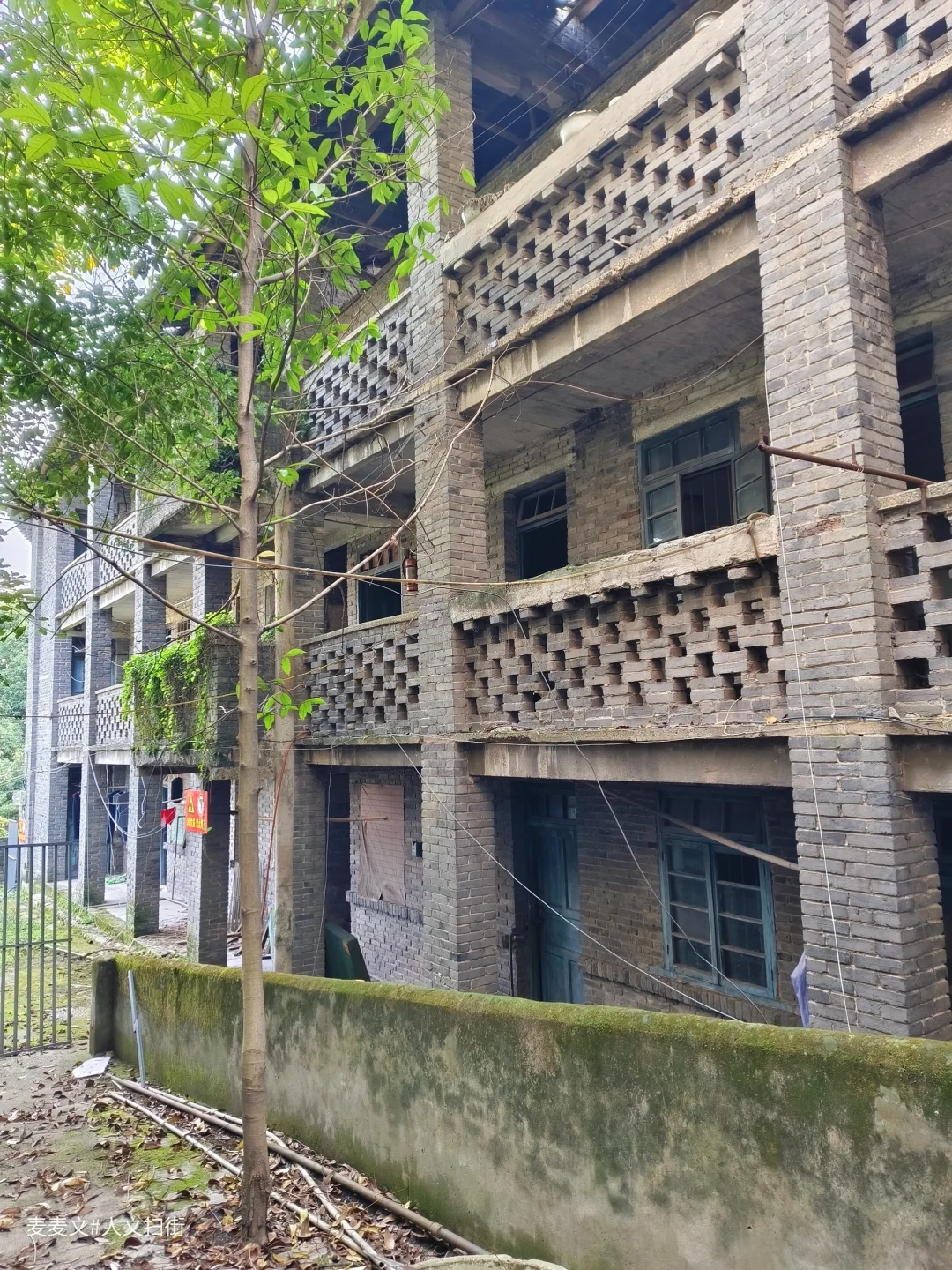 【两江】老宿舍楼是几代师生的青春回忆录