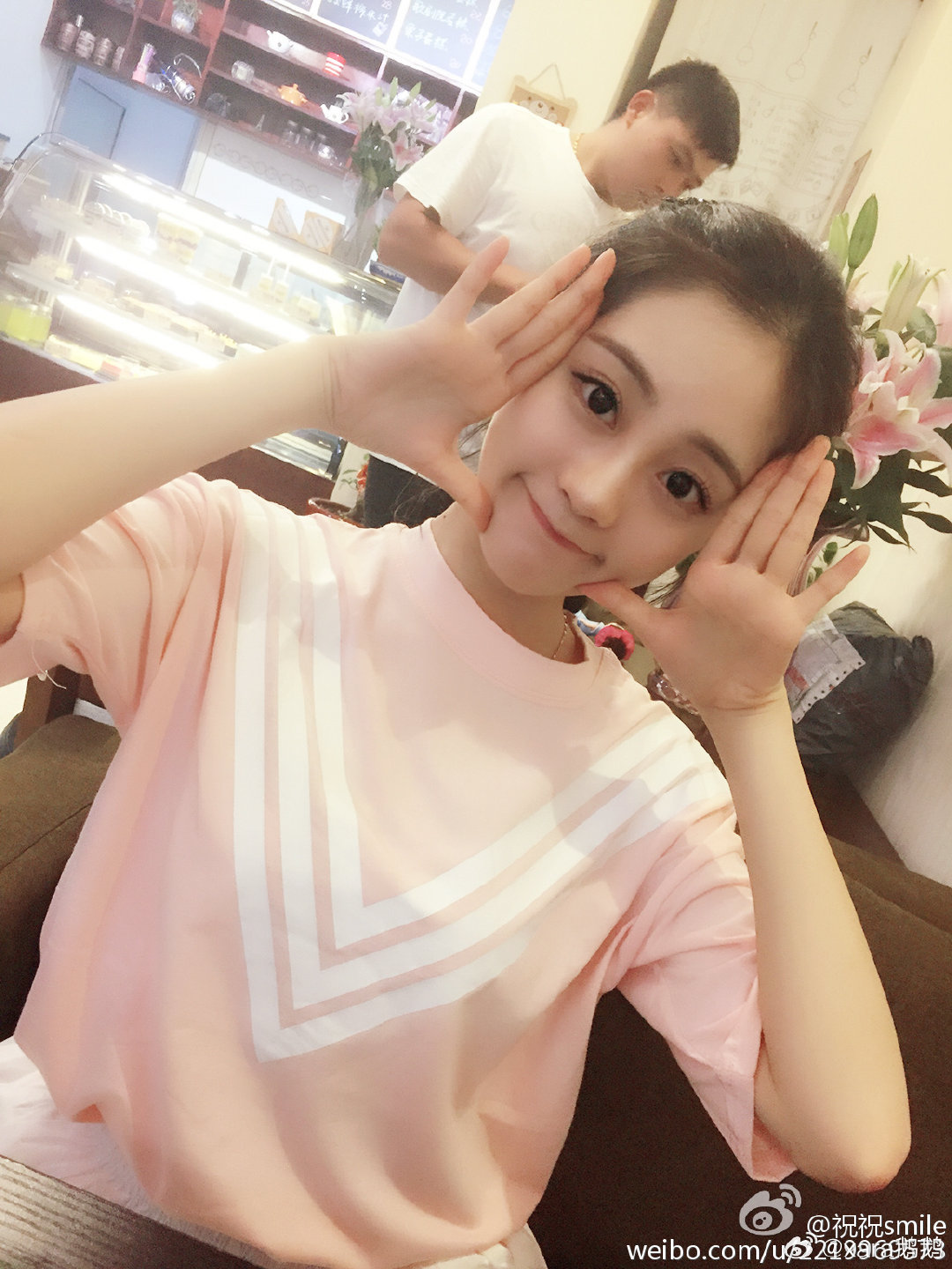 #祝绪丹[超话]#  zxd#祝绪丹姬紫月# zxd#祝绪丹# 

好想为你挡住世界上所有的坏 说你最好

​