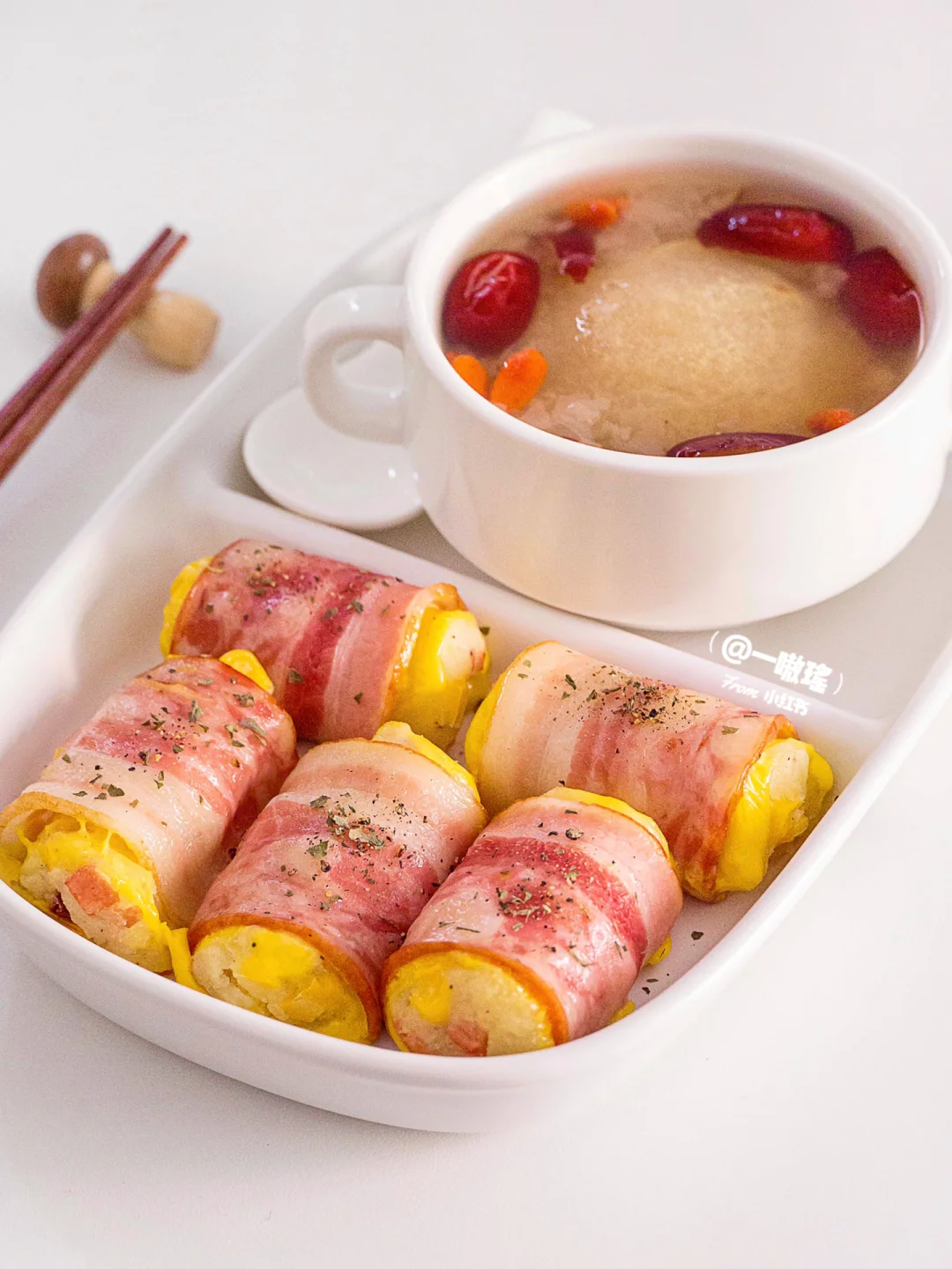 早餐🥢爆浆芝士💥土豆泥培根卷& 雪梨银耳🍐