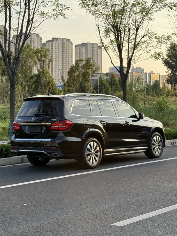 落地100多W 奔驰GLS400 一手原漆
