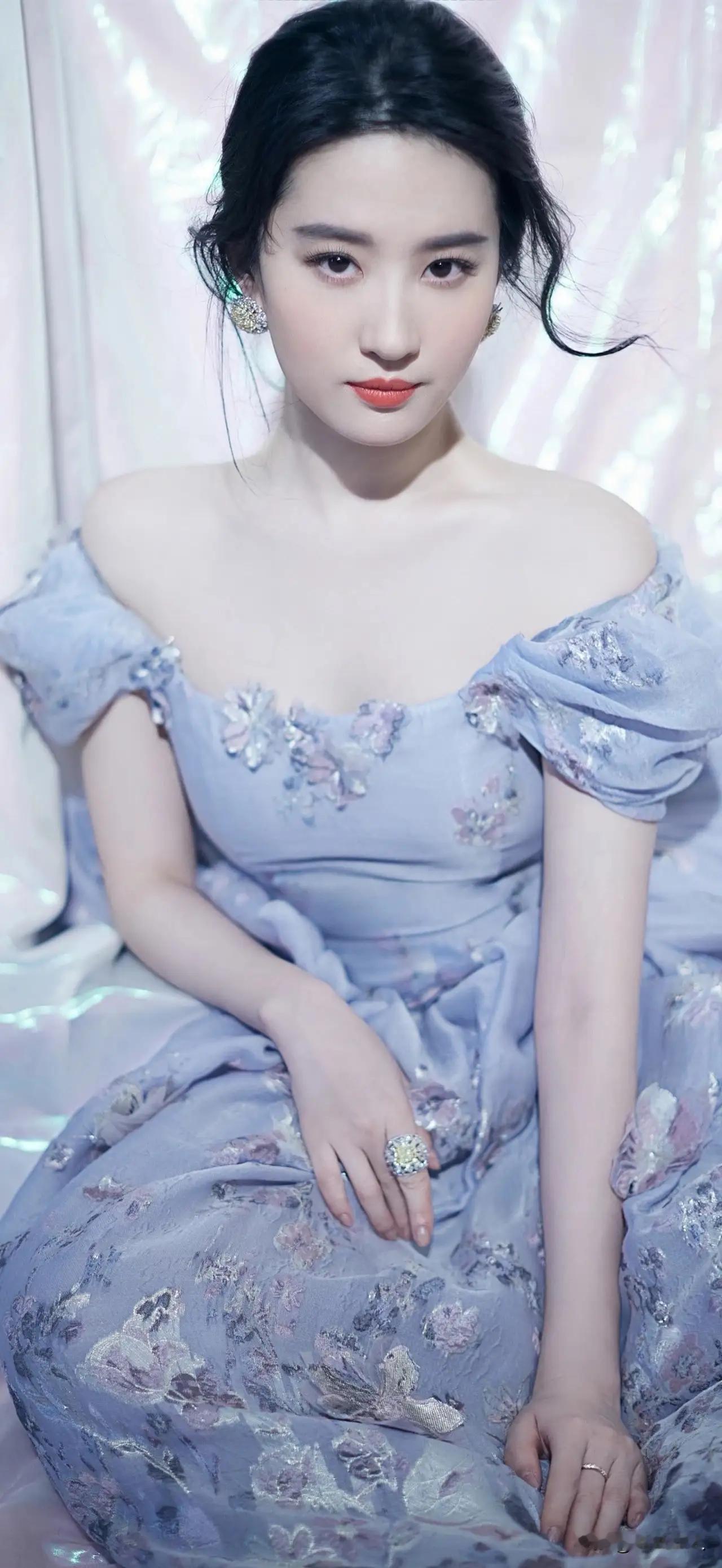 刘亦菲