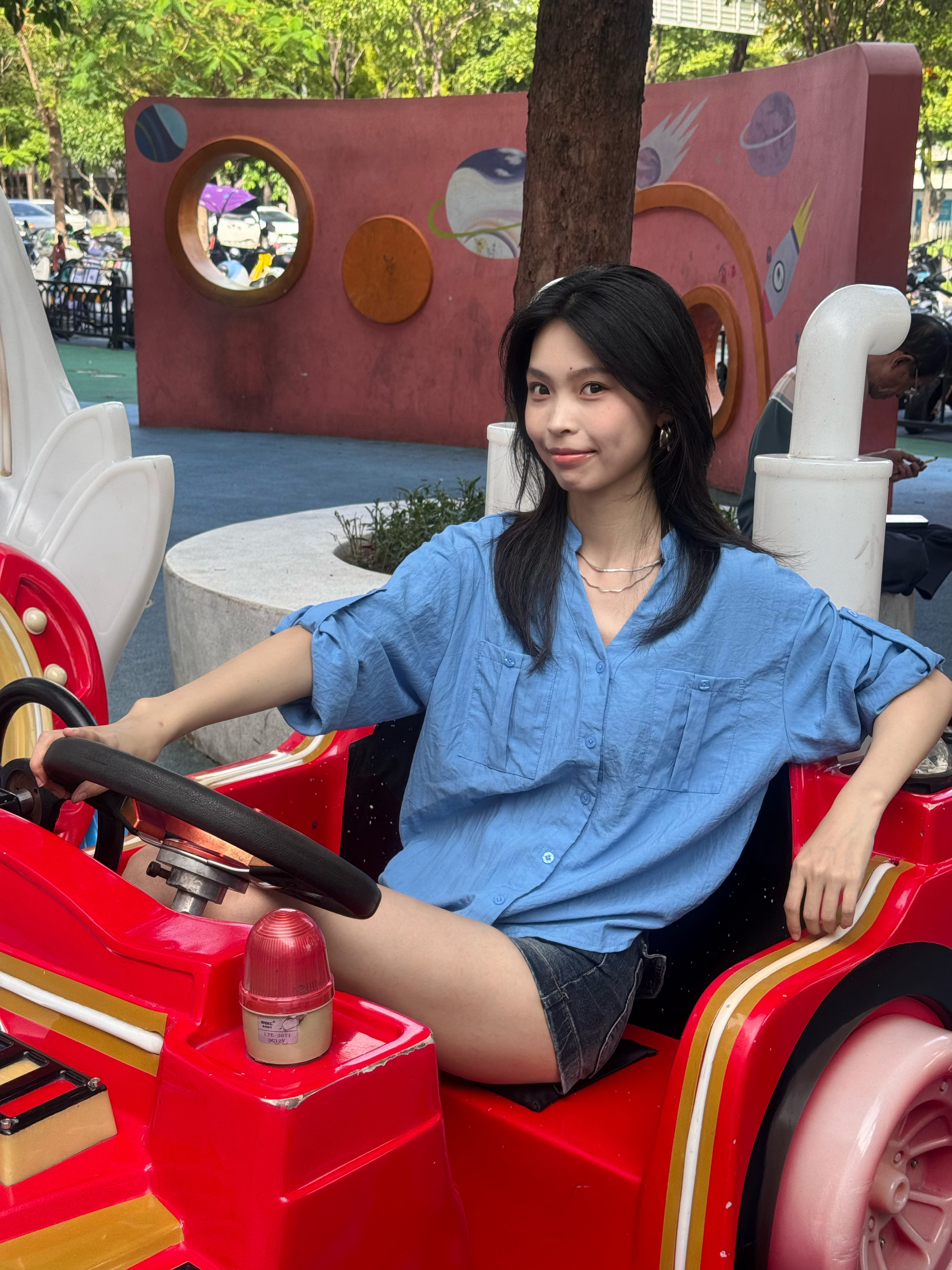 早早早～ 怎么说？ 要来坐我的副驾吗？ ​​​