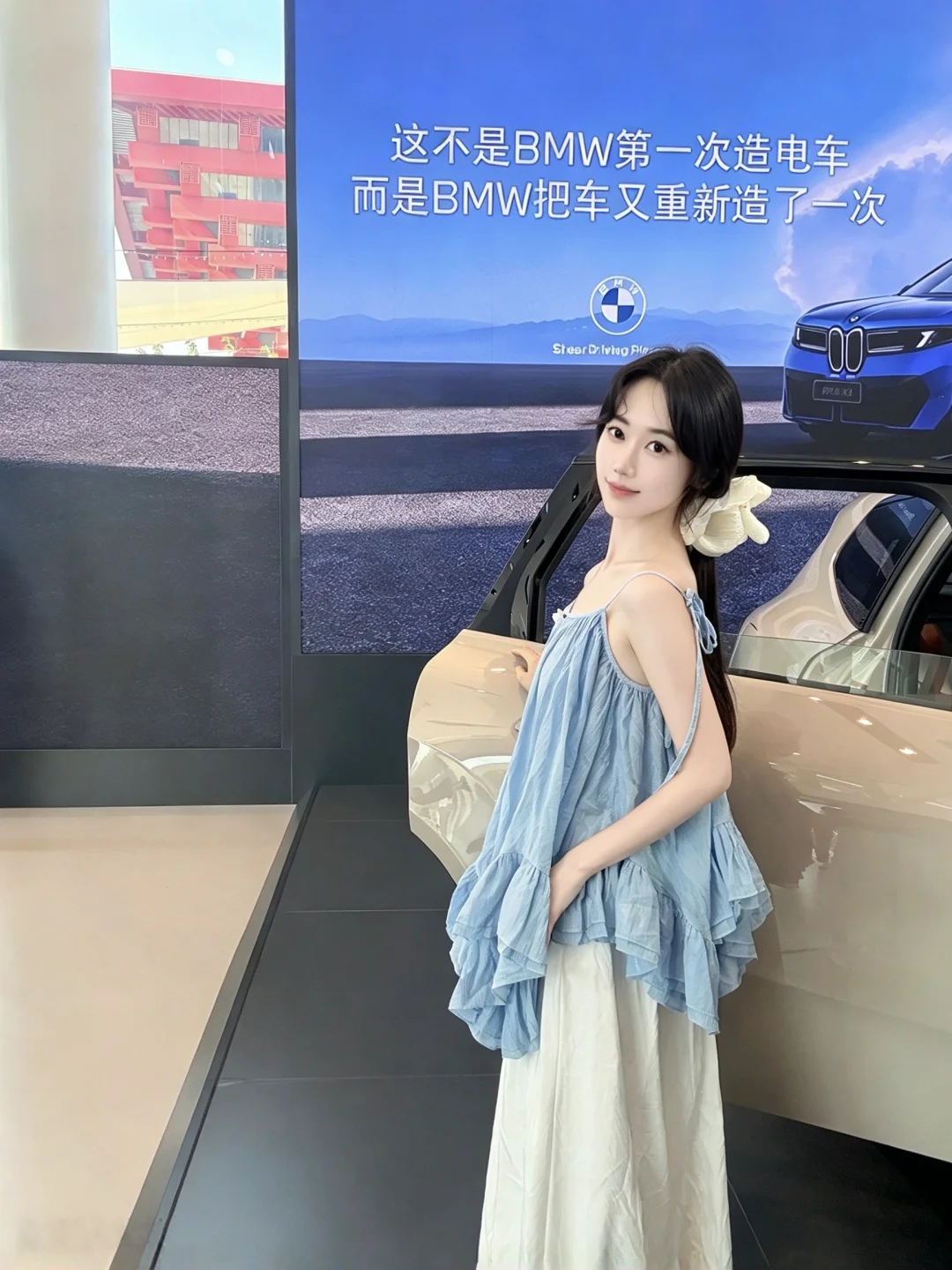 女生看车｜这台宝马iX3兼顾好开好坐，全家出
