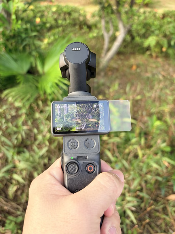 大疆pocket4pro贴了AR膜到底有什么区别❓