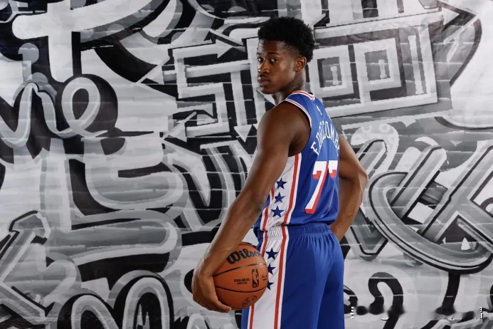 爆冷！以下克上！埃奇库姆30分10篮板2助攻，76人逆转凯尔特人必须说...