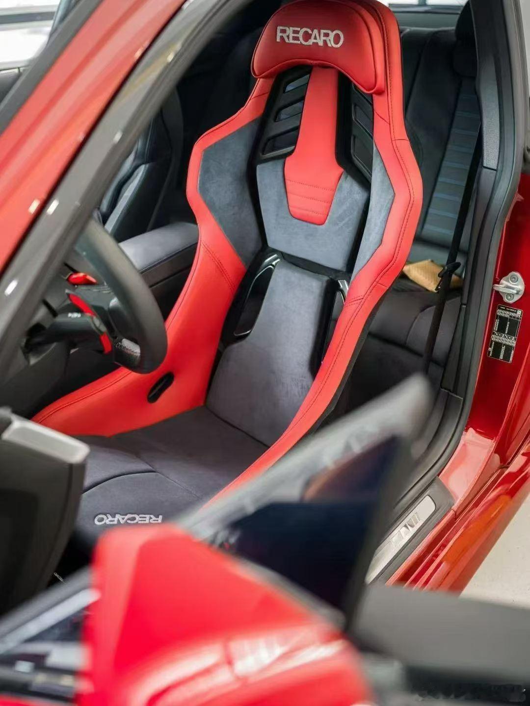 #座椅改装##宝马# G87 M2 改装 Recaro RSS UT座椅 ​