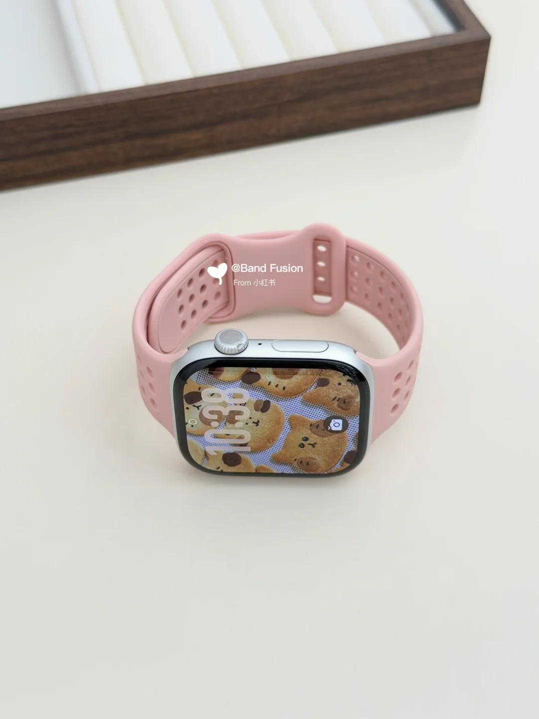 上新｜饼干洞洞🎀🧸⋆˚✿ iwatch甜系粉色表带