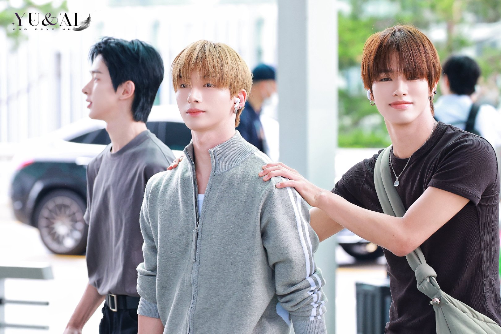 出发TIMA✈️
（这么穿不热么…
-
260821｜机场
©️yuandai0427 
©️Clover_Yu427
©️yuka141599 ​