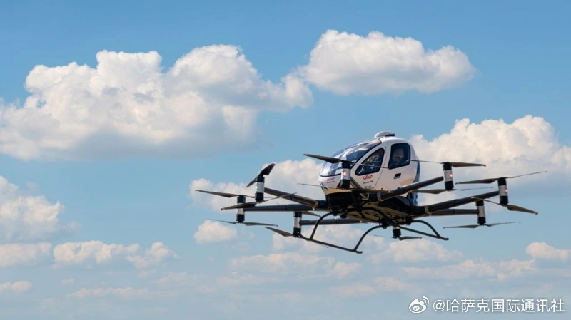 🚁【重磅！哈萨克斯坦批准《2026—2029年无人驾驶系统发展综合计划》】哈萨克斯坦政府已正式批准《2026—2029年无人驾驶系统发展综合计划》，旨在全面扶持本土无人机产业链、加速自动化技术向国民经济各领域的渗透，并打造千人级高端专业人才队伍！

根据2026年10月13日签署的政府决议，该计划的核心 ​
