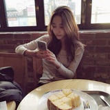 嘉亦看侃笑说世界