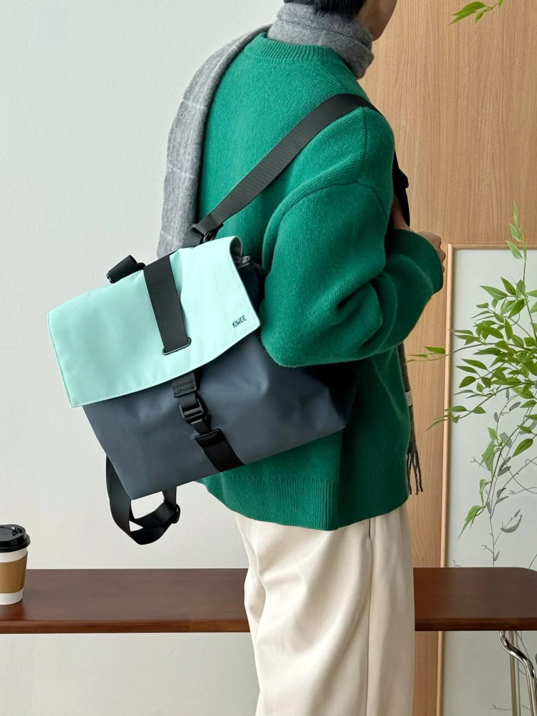 当我拥有了一个极简风双肩包