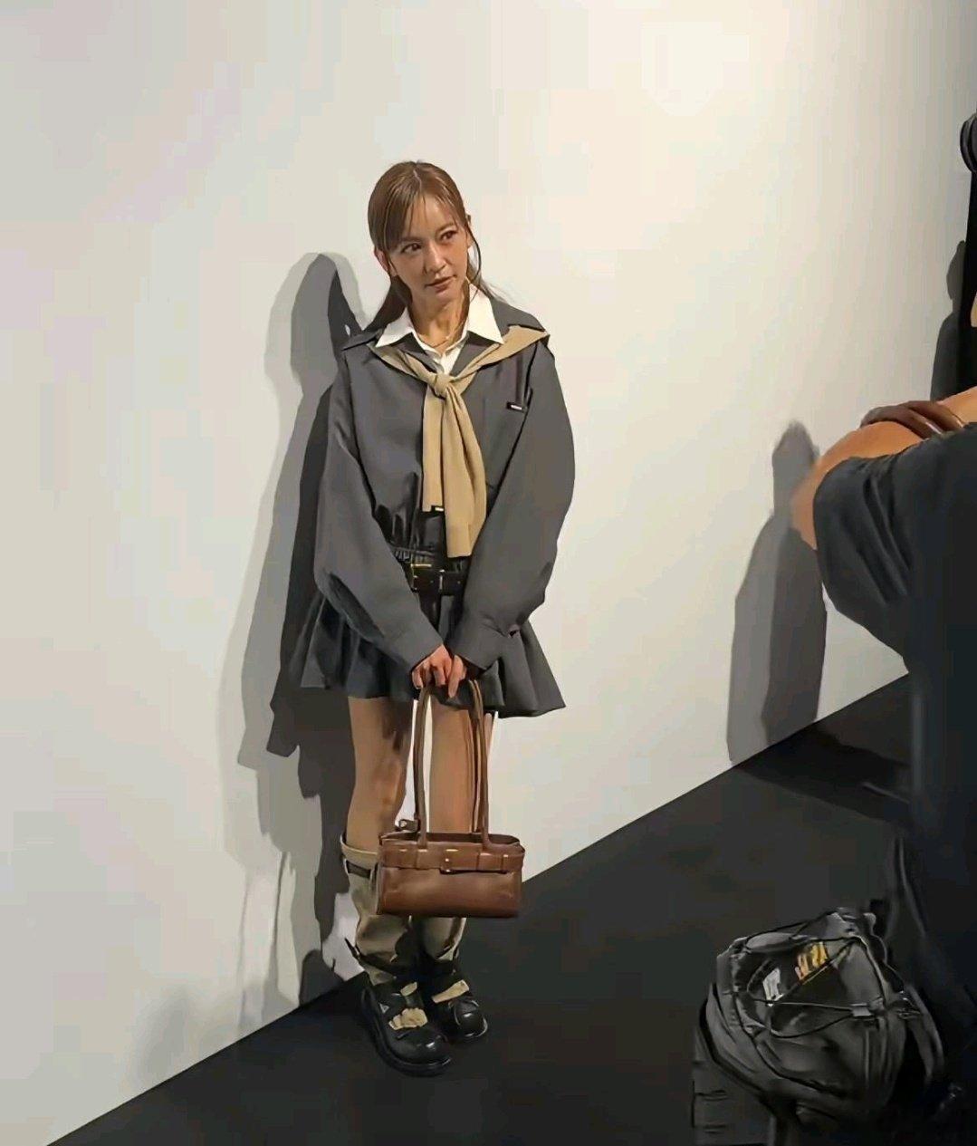 陈意涵断崖衰老，整个人看起来又瘦又黄。 ​