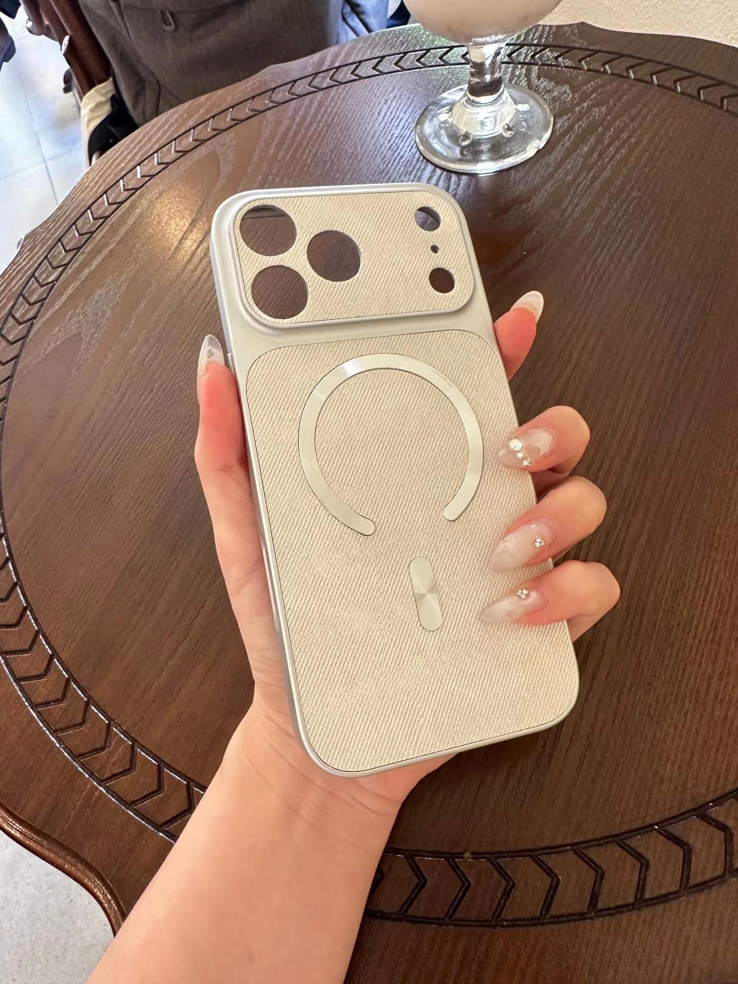 就配我的iphone18啦