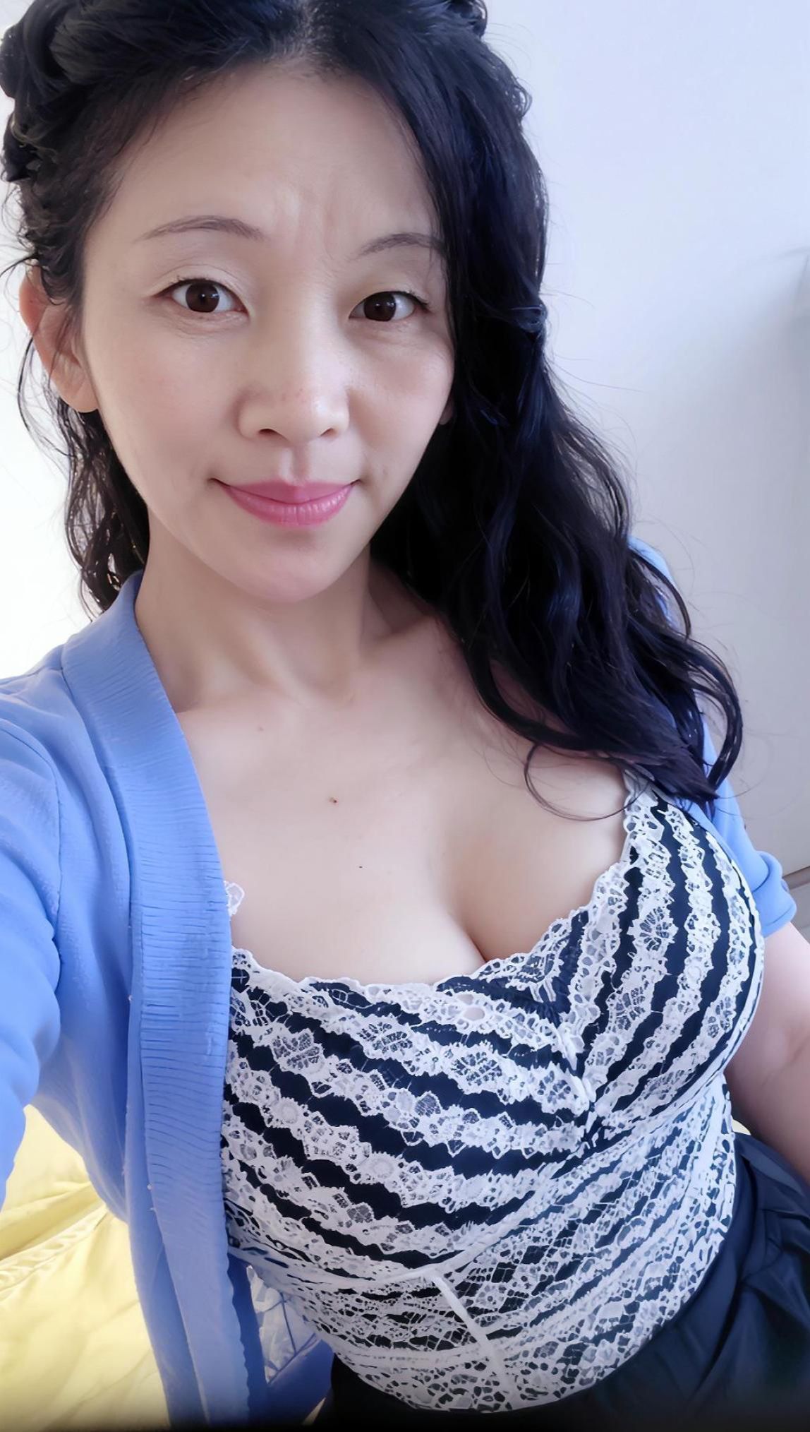 <p>AI柔美少妇写真 ai创作 与众不同 <!--{img:0}--...