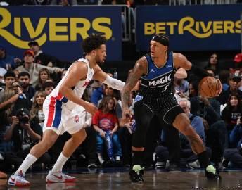 2026年4月30日NBA季后赛首轮G5，活塞主场116-109战胜魔...