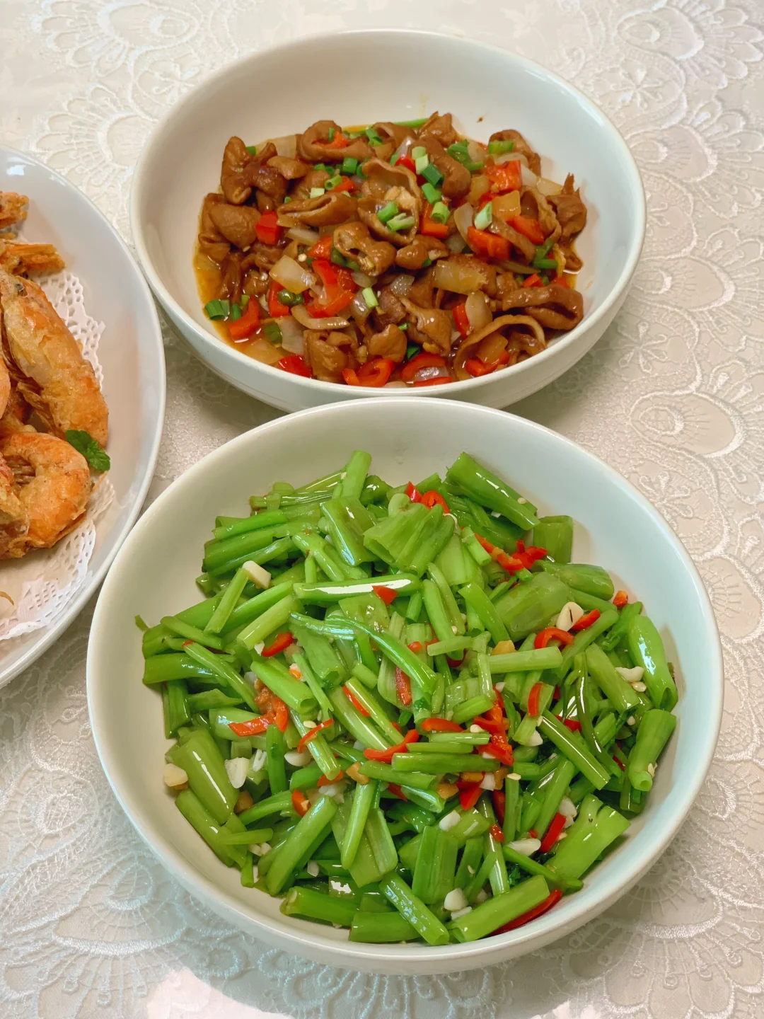 厨房里的欢乐，今日已出餐！
