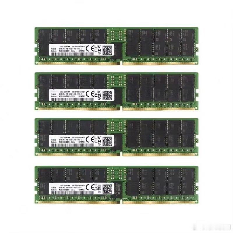 #机房退役内存行情# DDR5大容量持续走高，64G/128G供不应求；老款DDR4小容量别压货，早出手更划算！长鑫三星溢价最高，出货前分清品牌避免被压价。#服务器内存# ​