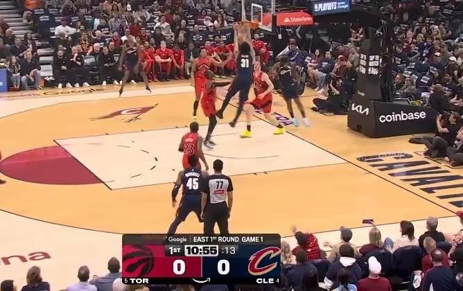 输球主要问题是防不住对手，防守跟得上脚步，加油骑士哈登！