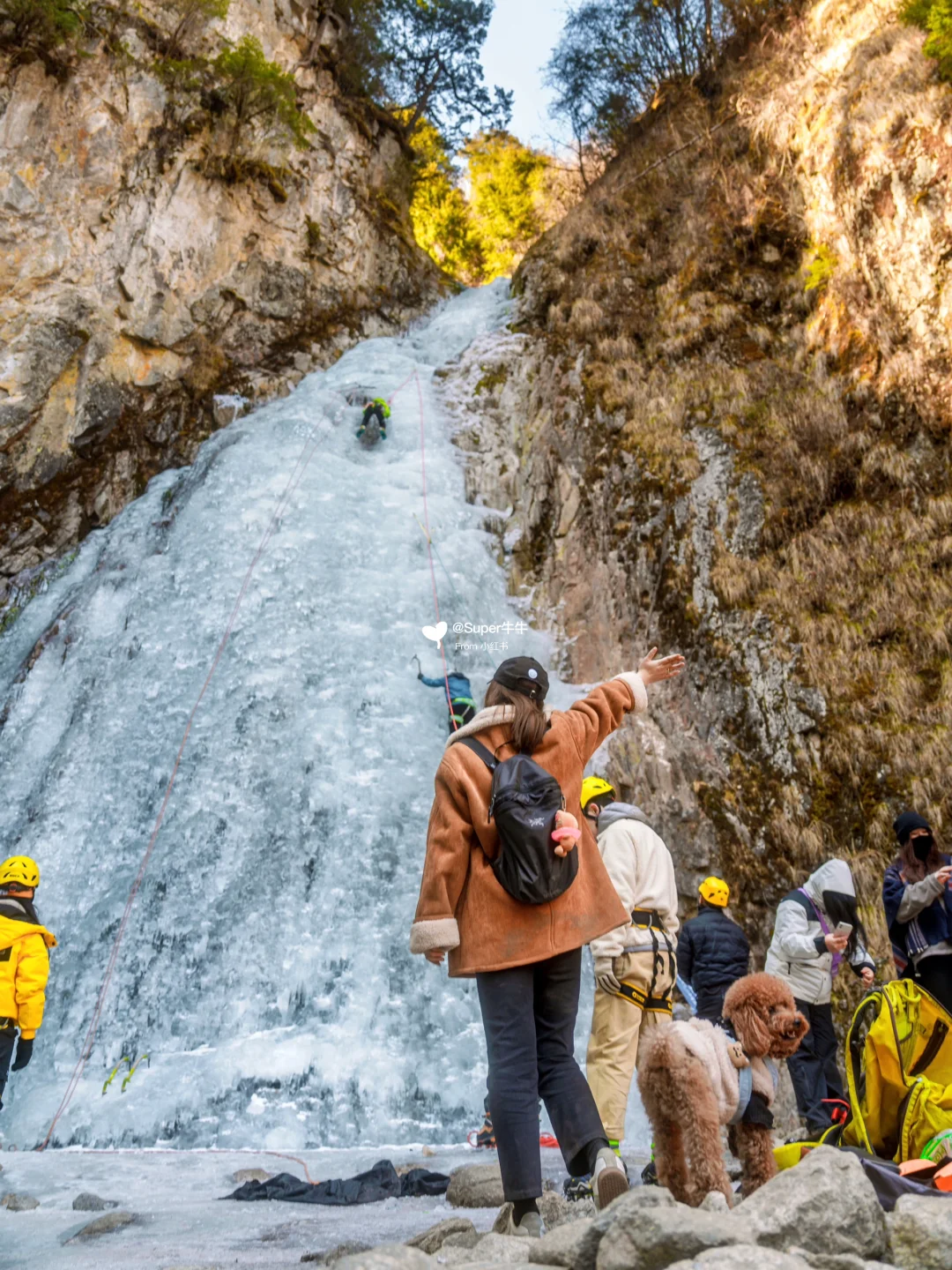 甲尔猛措🏔️成都当天往返❄️徒步看绝美冰瀑