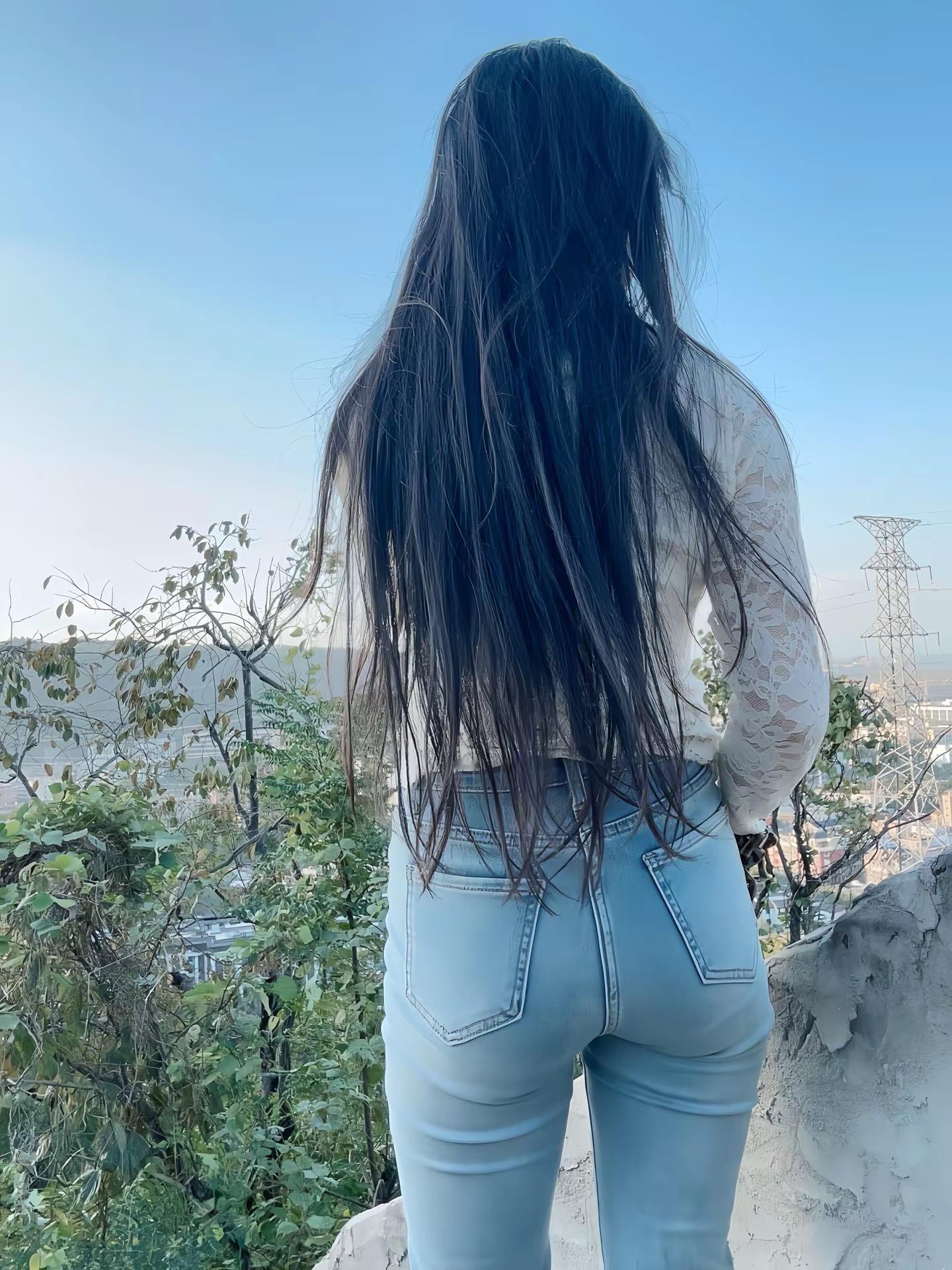 <p>牛仔裤 美背杀 vlog日常 <!--{img:0}--></p...