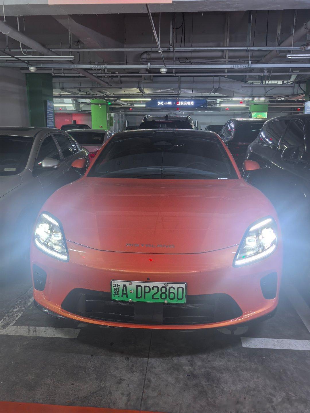 试驾有礼今日我在石家庄试长安万达市的这款车，猎装外观颜值出众，驾乘质...