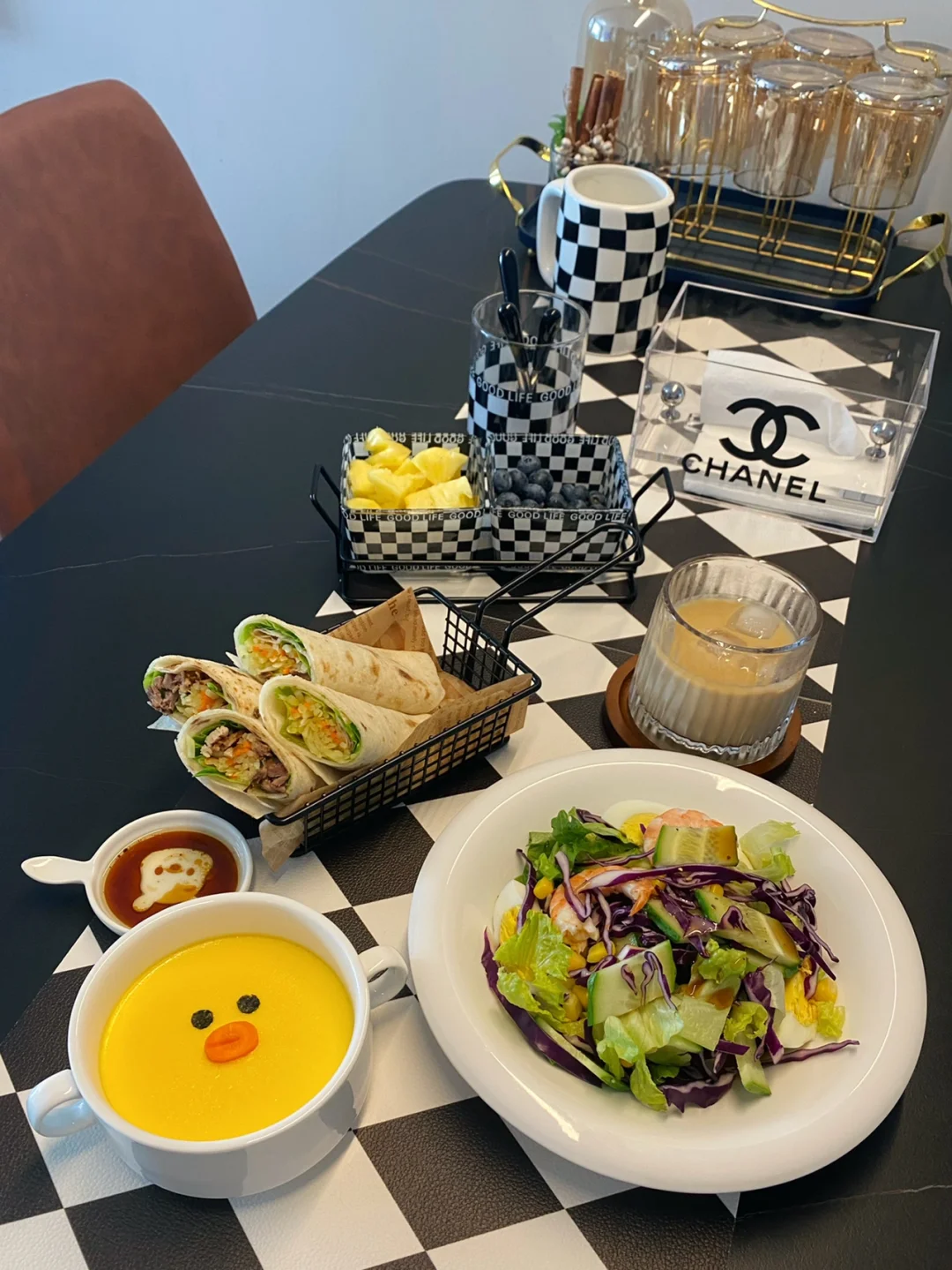今天也是很用心的早餐呀～🐤
