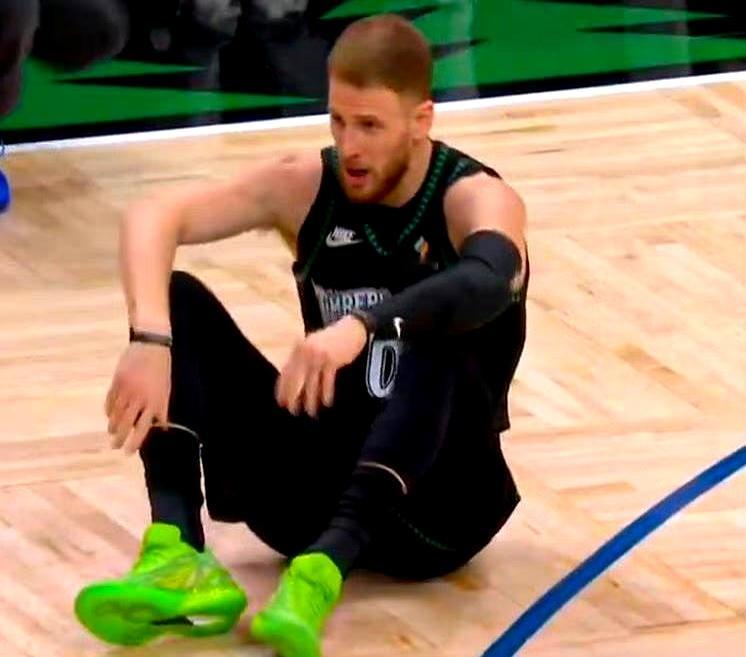 基本全员健康的马刺，机会是不是来了？    西部季后赛简直成了伤病名单...