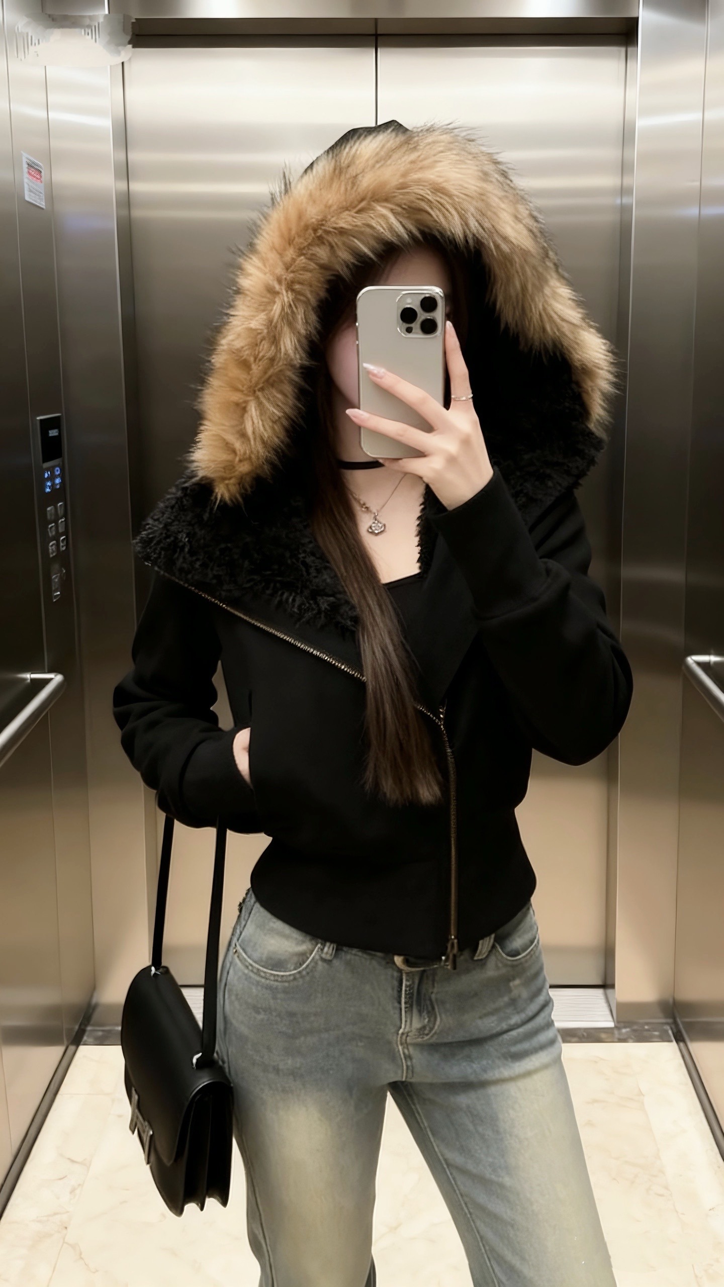 <p>ootd穿搭 外套穿搭 黑色系穿搭 高级感穿搭 小个子穿搭 <!...