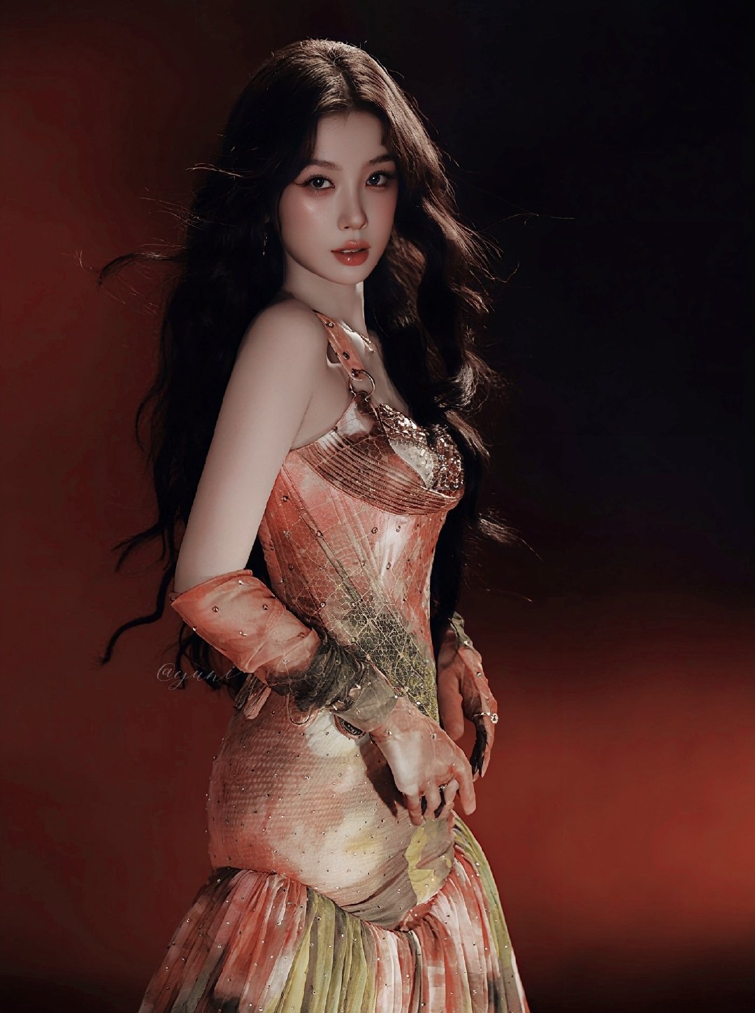 #虞书欣[超话]# 📀𝑯𝒊𝒅𝒆 𝒊𝒏 𝒚𝒐𝒖𝒓 𝒉𝒆𝒂𝒓𝒕.🎻₊⁺★
自修｜虞书欣#虞书欣签售会# ​ ​