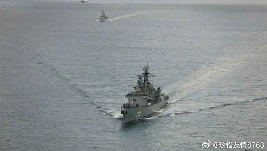 送15万架无人机突袭莫斯科！英方断言俄不敢宣战，普京下令俄舰队封航线 来自​