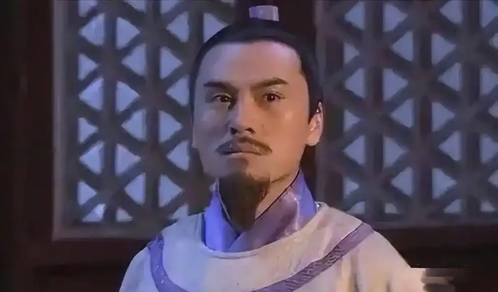 当年,骆宾王写下一篇讨伐檄文,把武则天骂得体无完肤。奇怪的是,武则天读完,不但没有发火,反而拍案叫绝,还把自己的宰相狠狠训了一顿。这到底是怎么回事? 
 
公元684年,长安城里流传着一篇文章,题目叫《为徐敬业讨武曌檄》。写这篇文章的人,叫骆宾王。 
 
骆宾王这个名字,很多人小时候就听过。七岁那年