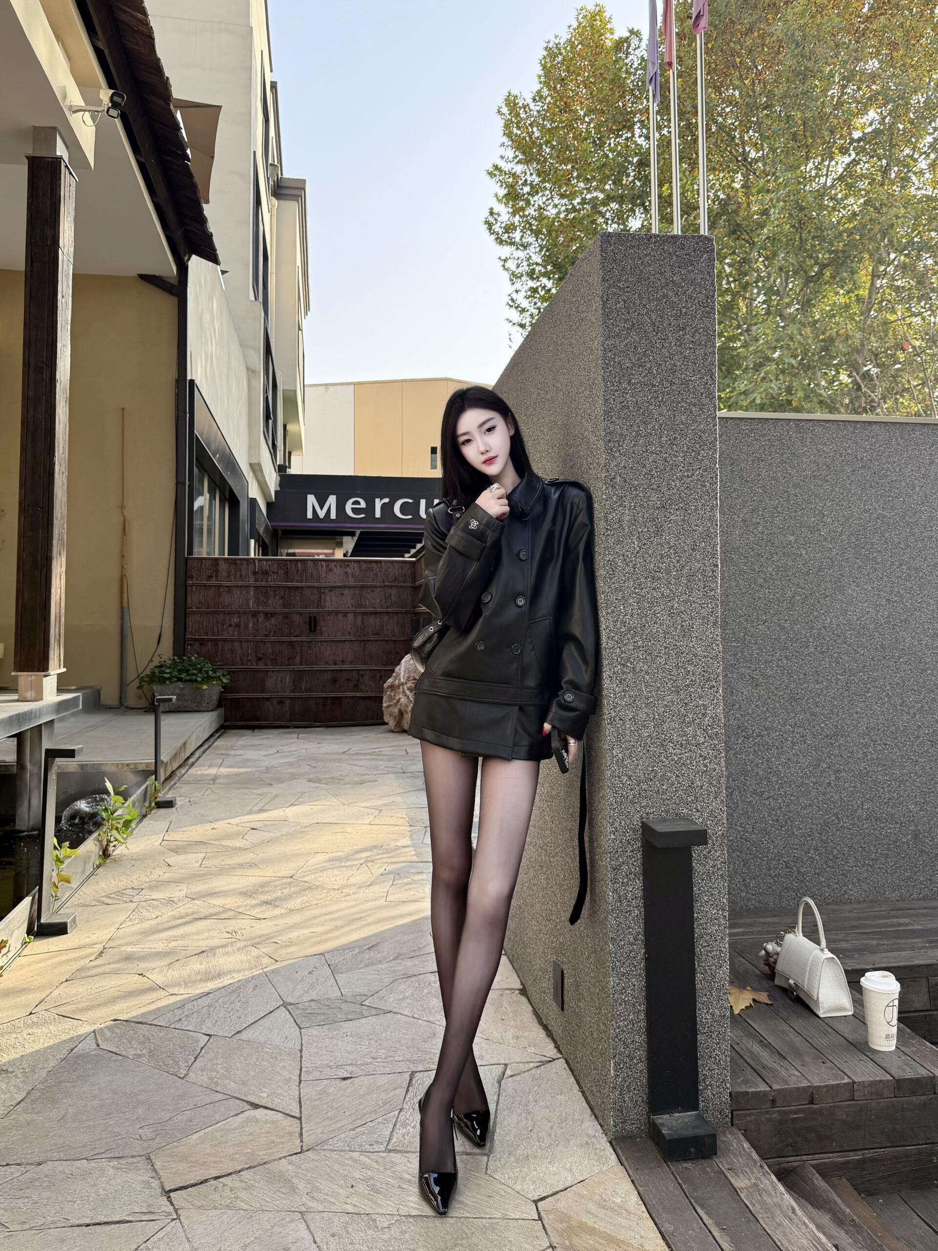 御姐风穿搭~ ……